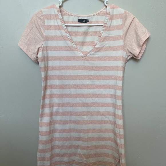 Pink and white stripped Ampersand Ave top size small - Picture 1 of 3